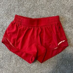 Lulu hotty toddy shorts, 2.5 in, NWOT.